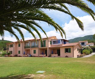 Luca's Apartments on Elba
